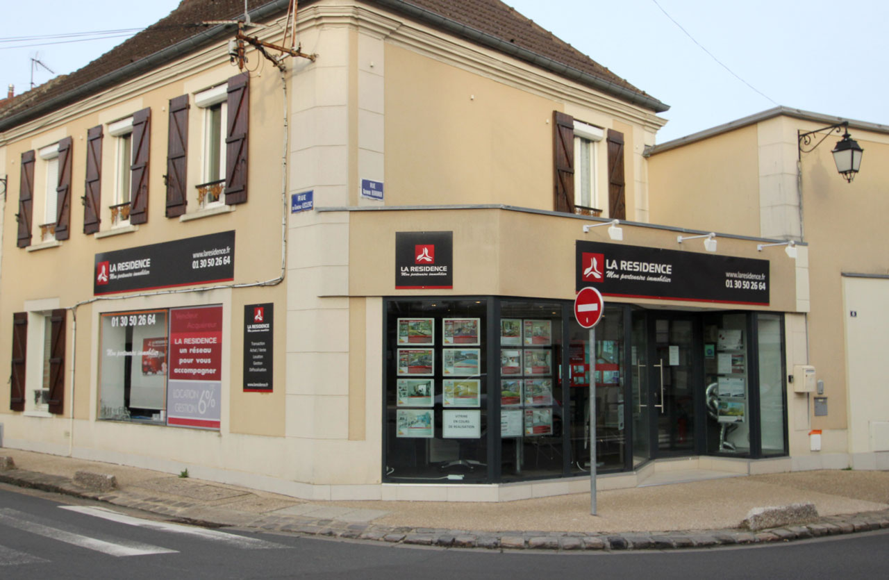Agence immobilière à Le Mesnil-Saint-Denis - LA RESIDENCE