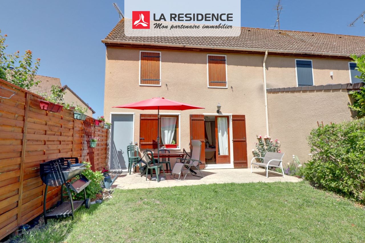 Maison à vendre à Maurecourt, 4 pièces, 82 m2