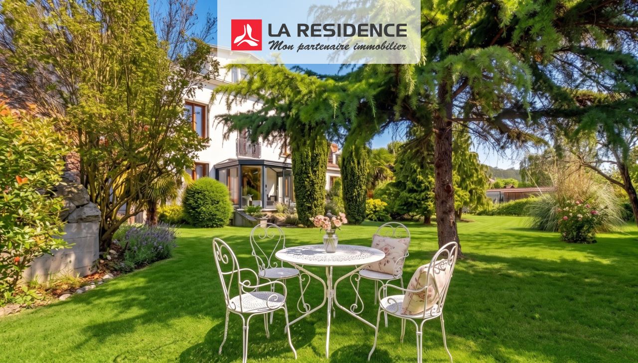 Maison à vendre à Ezy sur Eure, 9 pièces, 174 m2