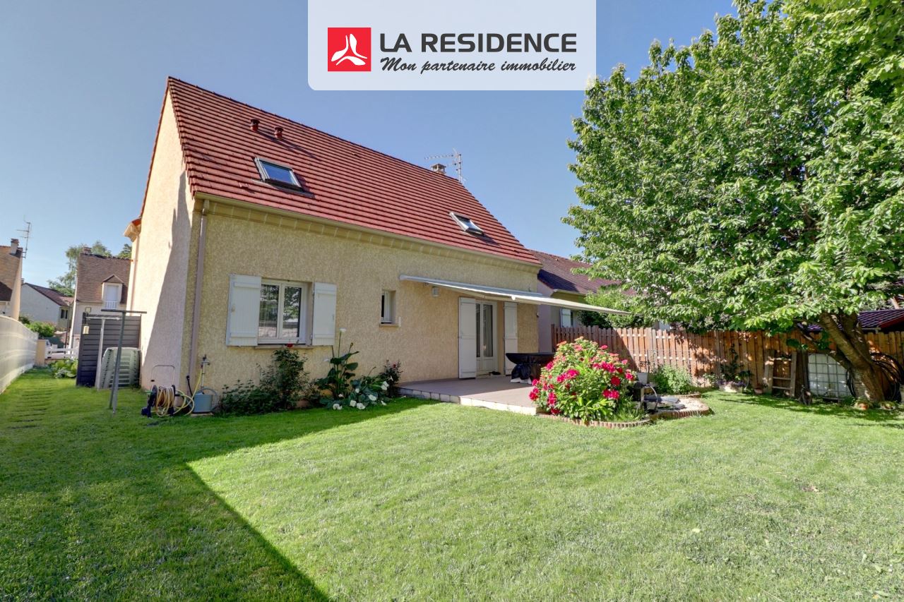 Maison à vendre à Maurecourt, 6 pièces, 110 m2