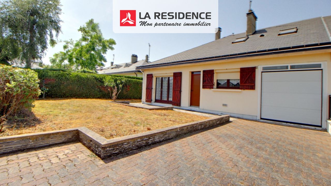 Maison à vendre à Plaisir, 6 pièces, 99 m2