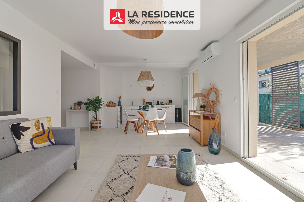 Appartement à vendre à Saint-Raphaël, 4 pièces, 83 m2