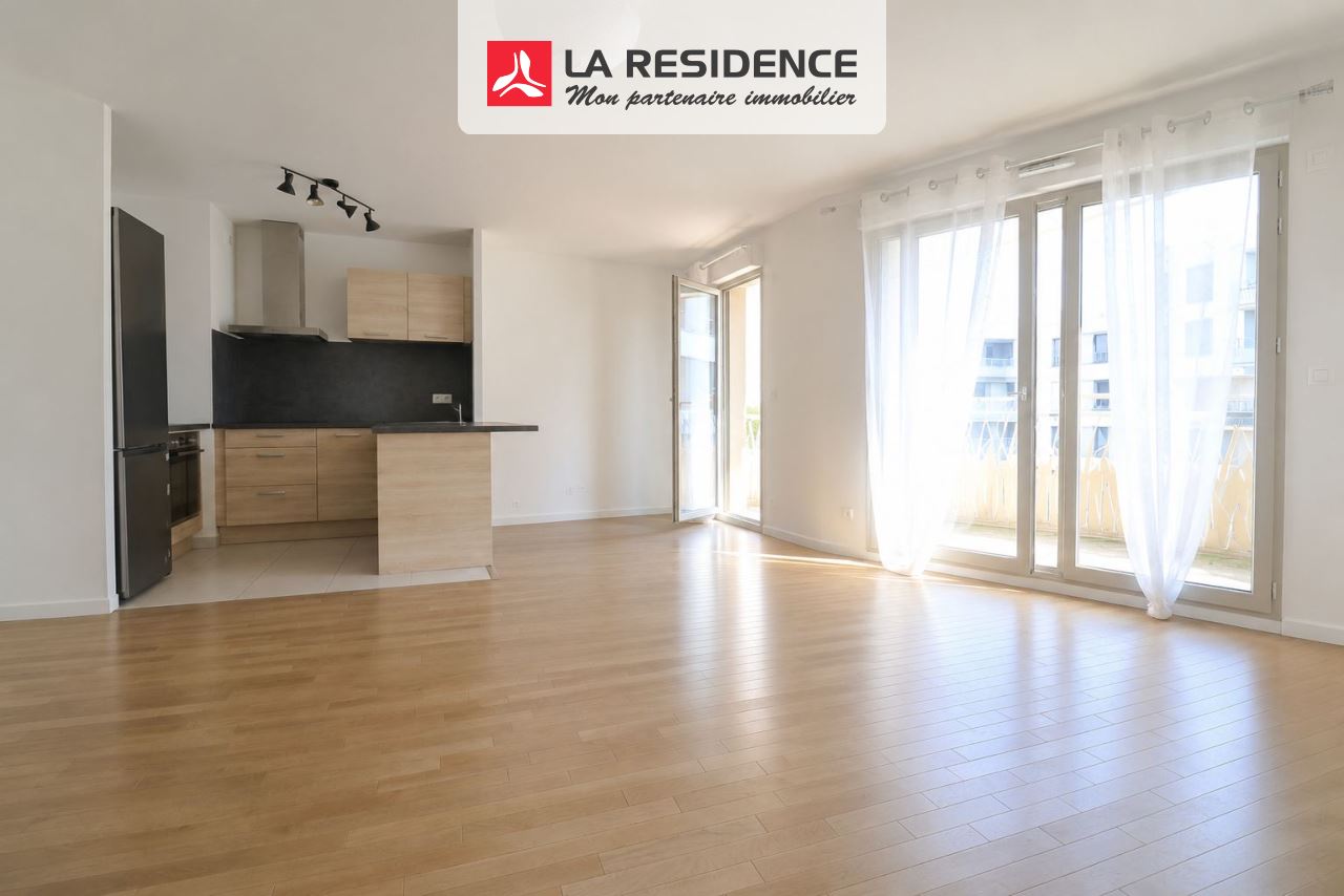 Appartement à vendre à Saint Cyr l'Ecole, 3 pièces, 66 m2