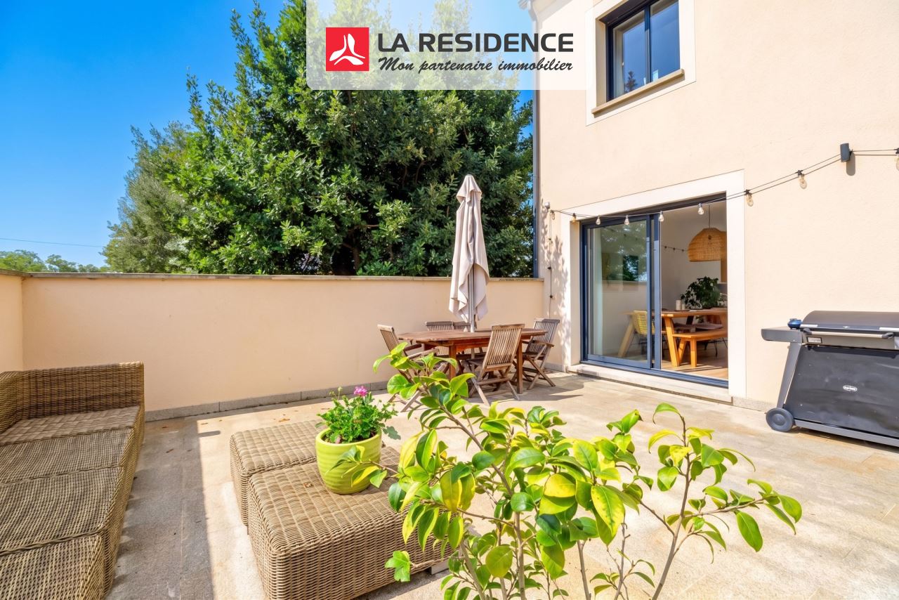 Maison à vendre à Mareil-Marly, 7 pièces, 160 m2