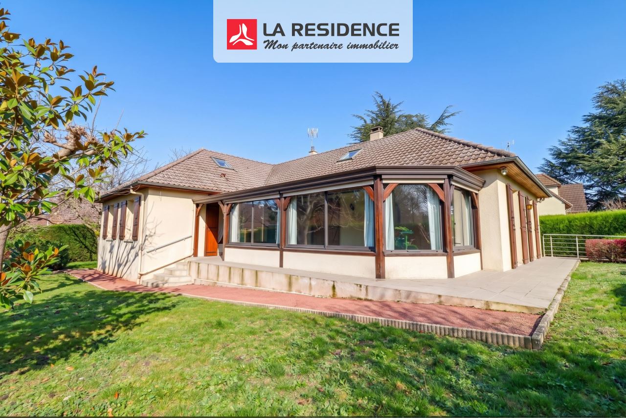 Maison à vendre à Anet, 6 pièces, 184 m2
