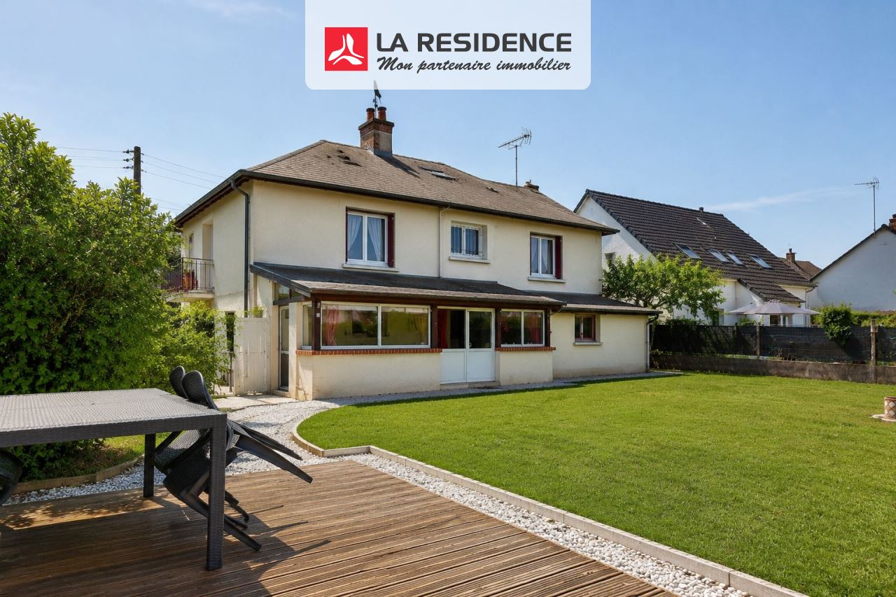 Maison à vendre à Saint-Gervais-la-Forêt, 4 pièces, 89 m2