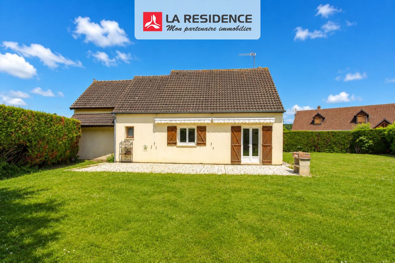 Maison à vendre à Aubevoye, 6 pièces, 95 m2