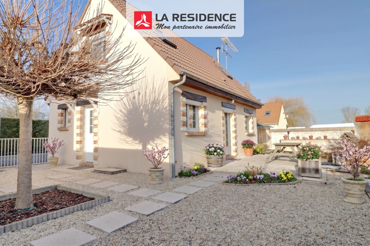 Maison à vendre à Ezy sur Eure, 4 pièces, 75 m2