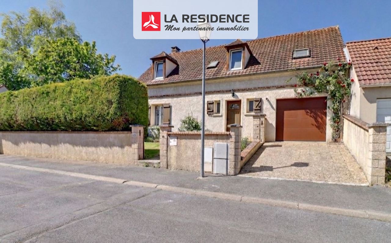 Maison à vendre à Magny en Vexin, 5 pièces, 119 m2