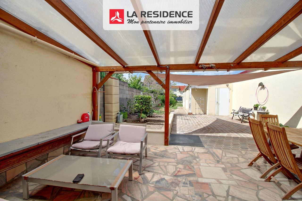 Maison à vendre à Les Mureaux, 5 pièces, 110 m2