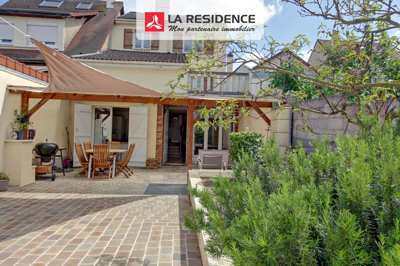 Maison à vendre à Les Mureaux, 5 pièces, 110 m2