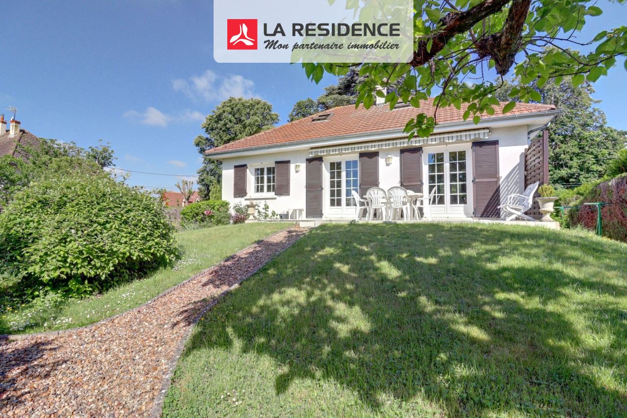 Maison à vendre à Villebarou, 6 pièces, 85 m2