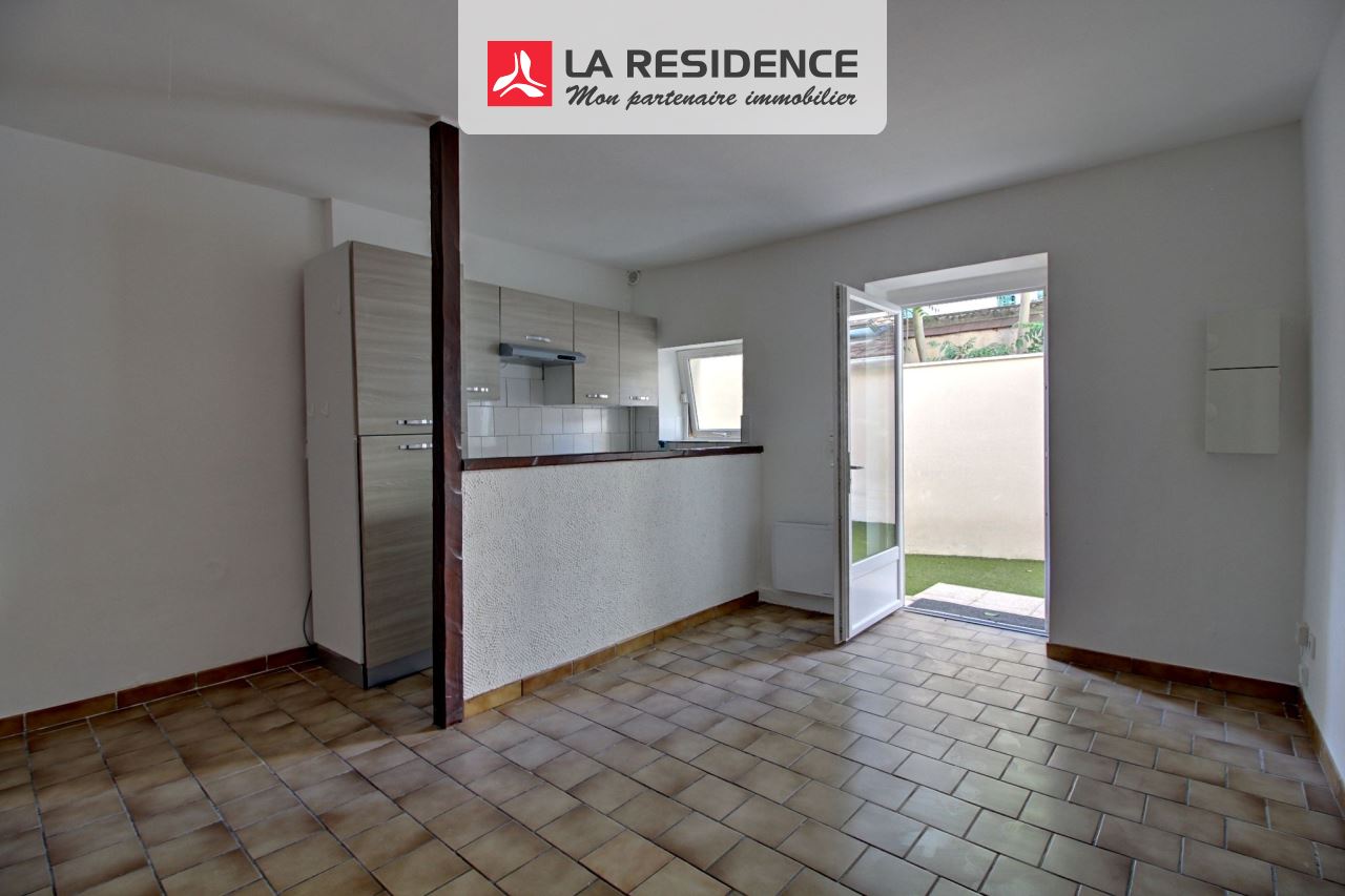 Appartement à vendre à Les Mureaux, 2 pièces, 31 m2