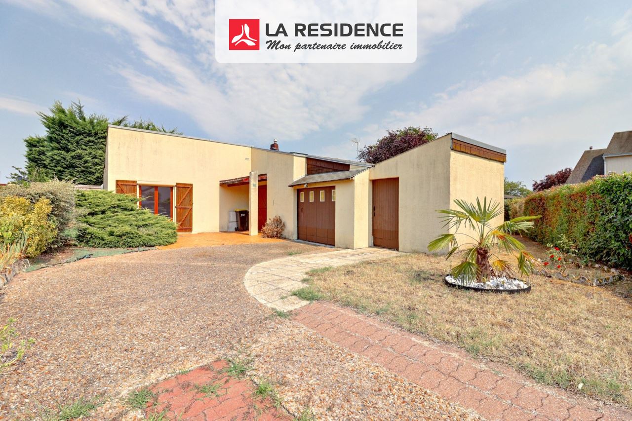 Maison à vendre à Saint-Gervais-la-Forêt, 4 pièces, 97 m2