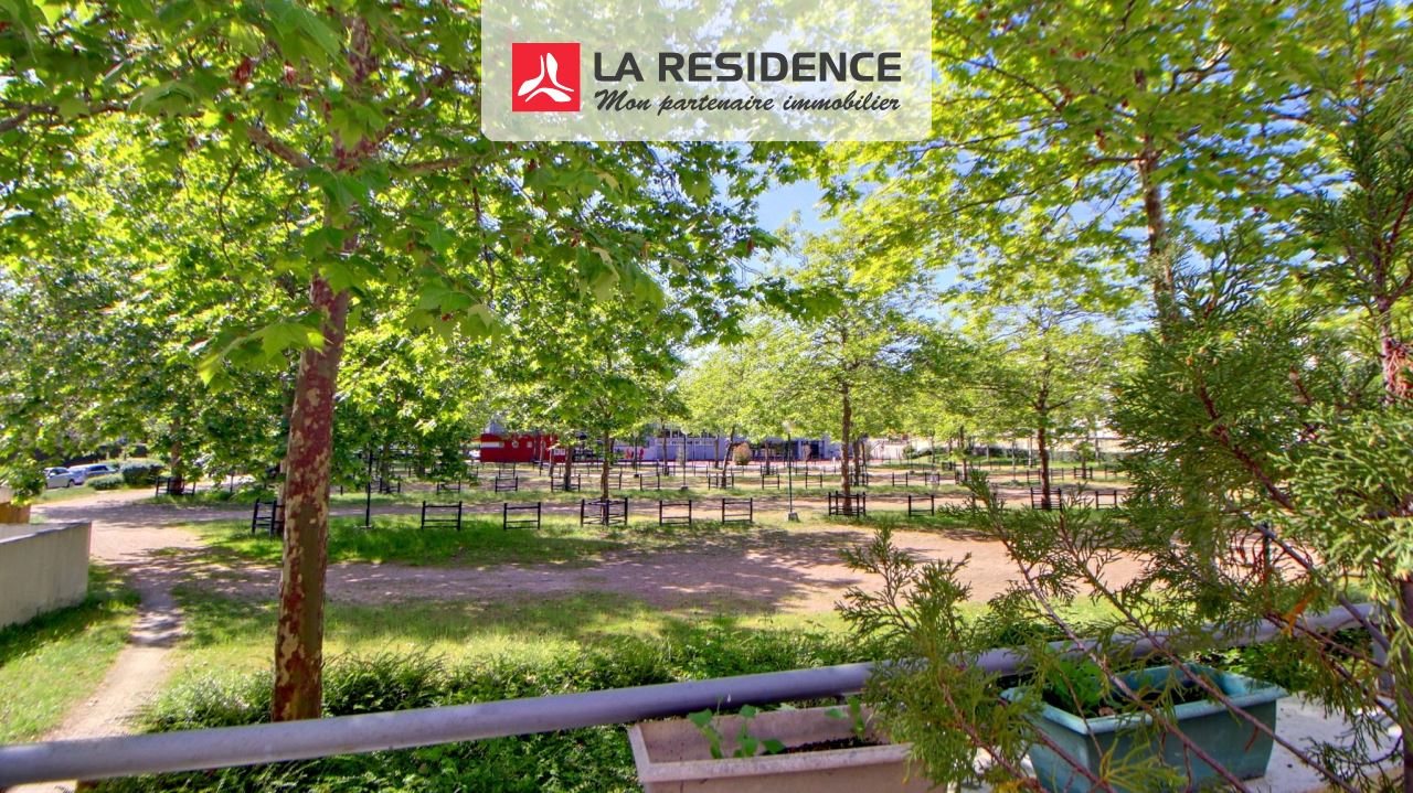 Appartement à vendre à Plaisir, 2 pièces, 56 m2