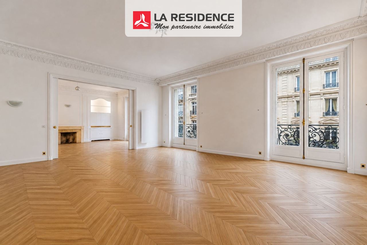 Appartement à louer à Paris 17ème, 7 pièces, 370 m2