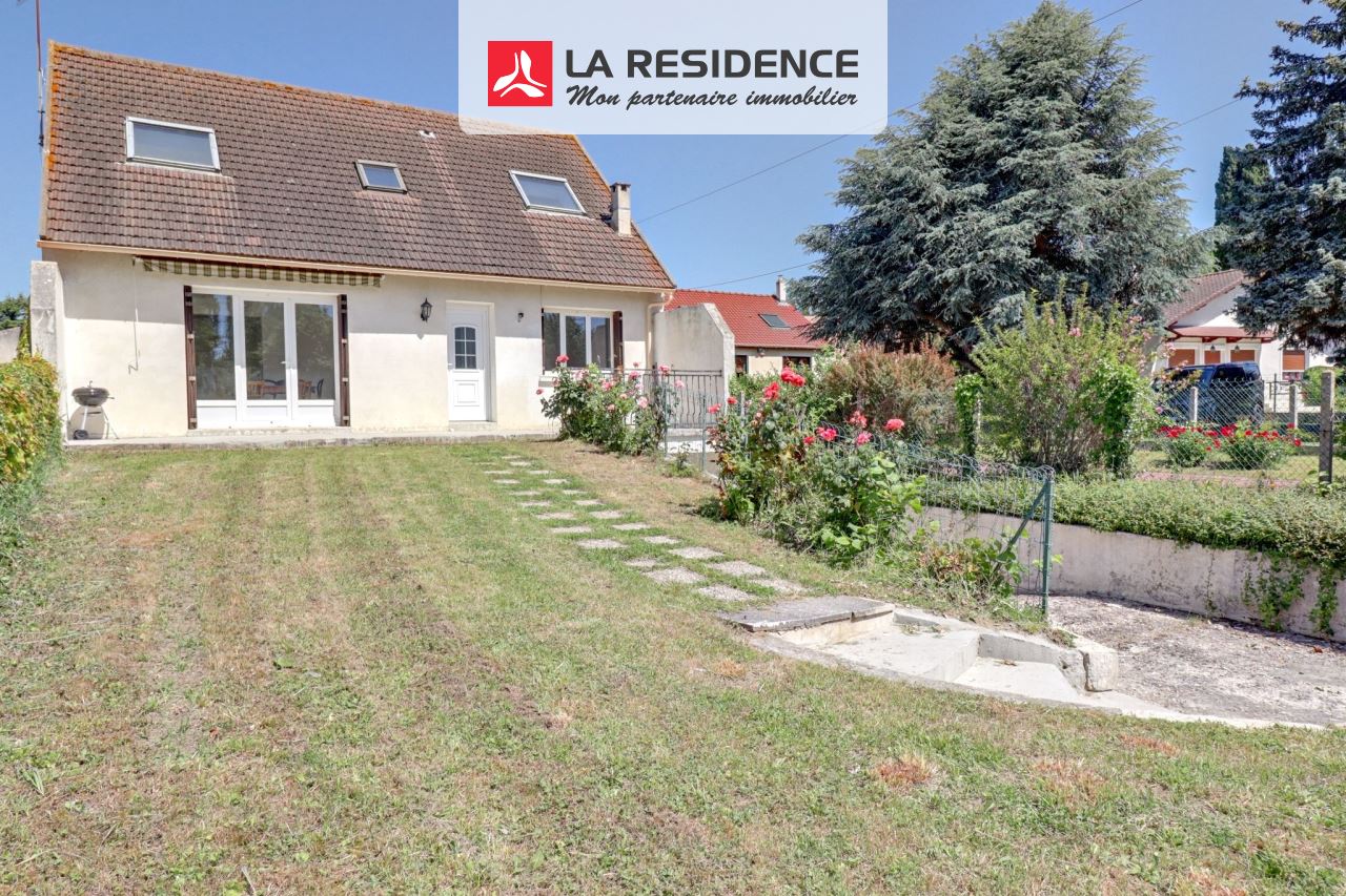 Maison à vendre à Villiers Saint Frédéric, 8 pièces, 115 m2