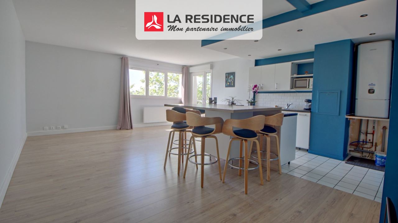 Appartement à vendre à Plaisir, 2 pièces, 54 m2