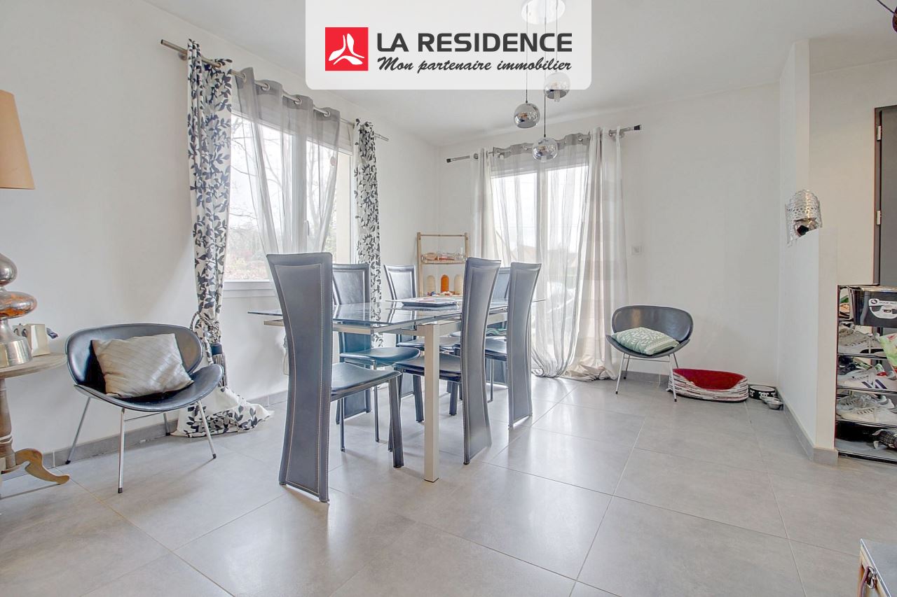 Maison à vendre à Freneuse, 6 pièces, 175 m2