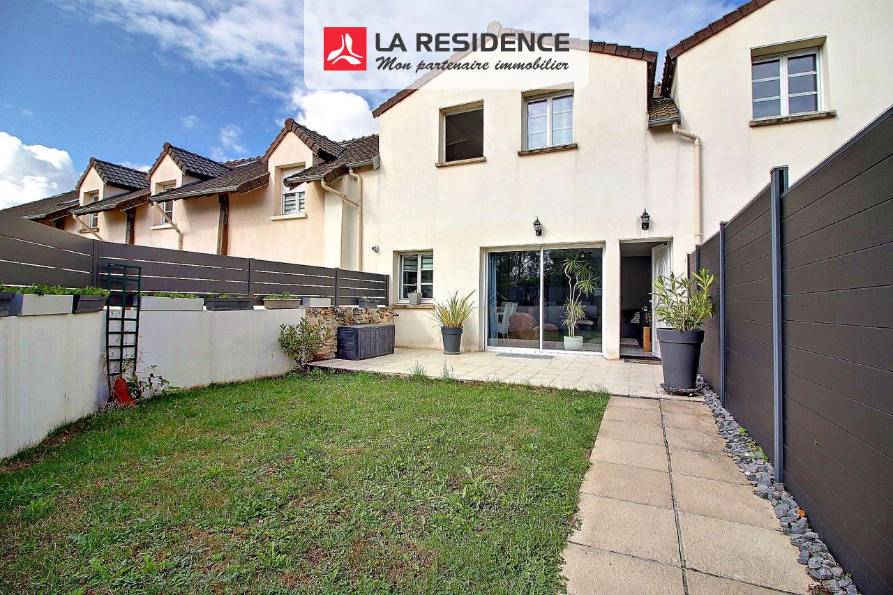 Maison à vendre à Orgeval, 4 pièces, 94 m2