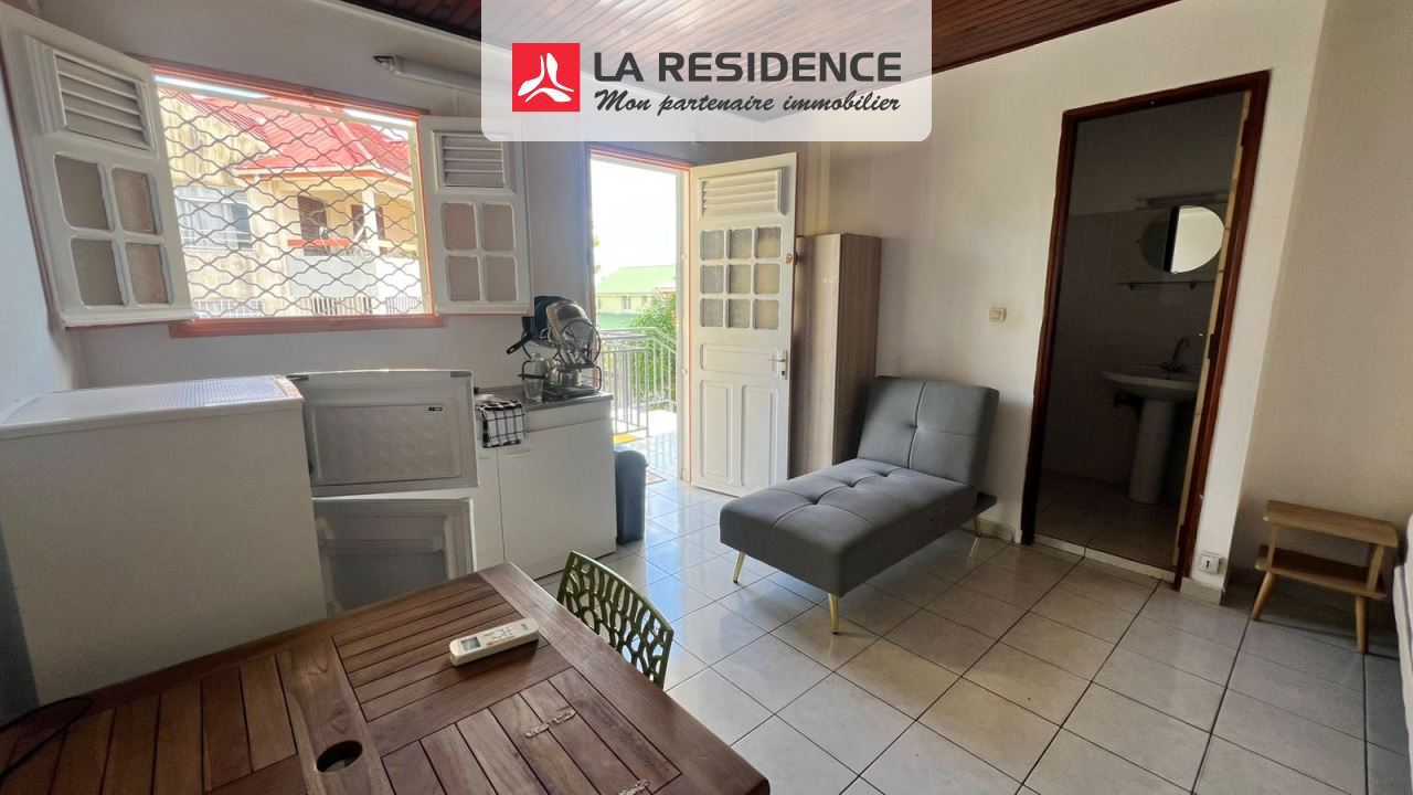 Bureau à louer à Fort-de-France, 1 pièce, 20 m2