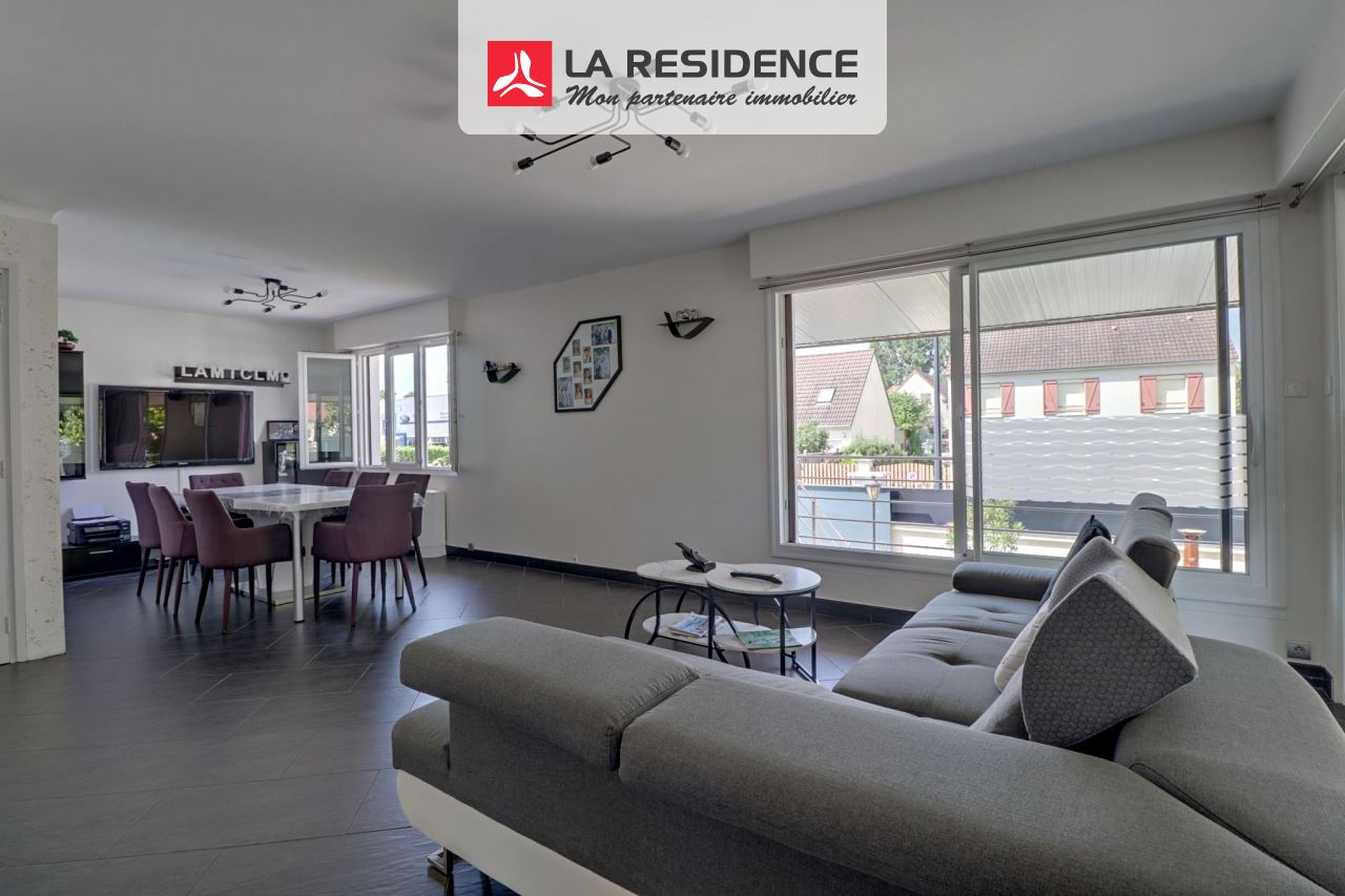 Maison à vendre à Maurecourt, 6 pièces, 157 m2