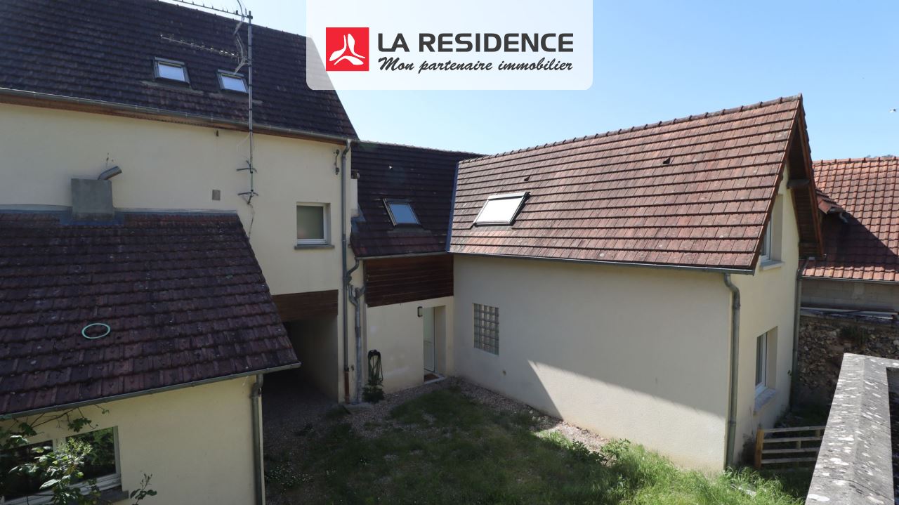 Immeuble à vendre à Les Andelys, 9 pièces, 171 m2