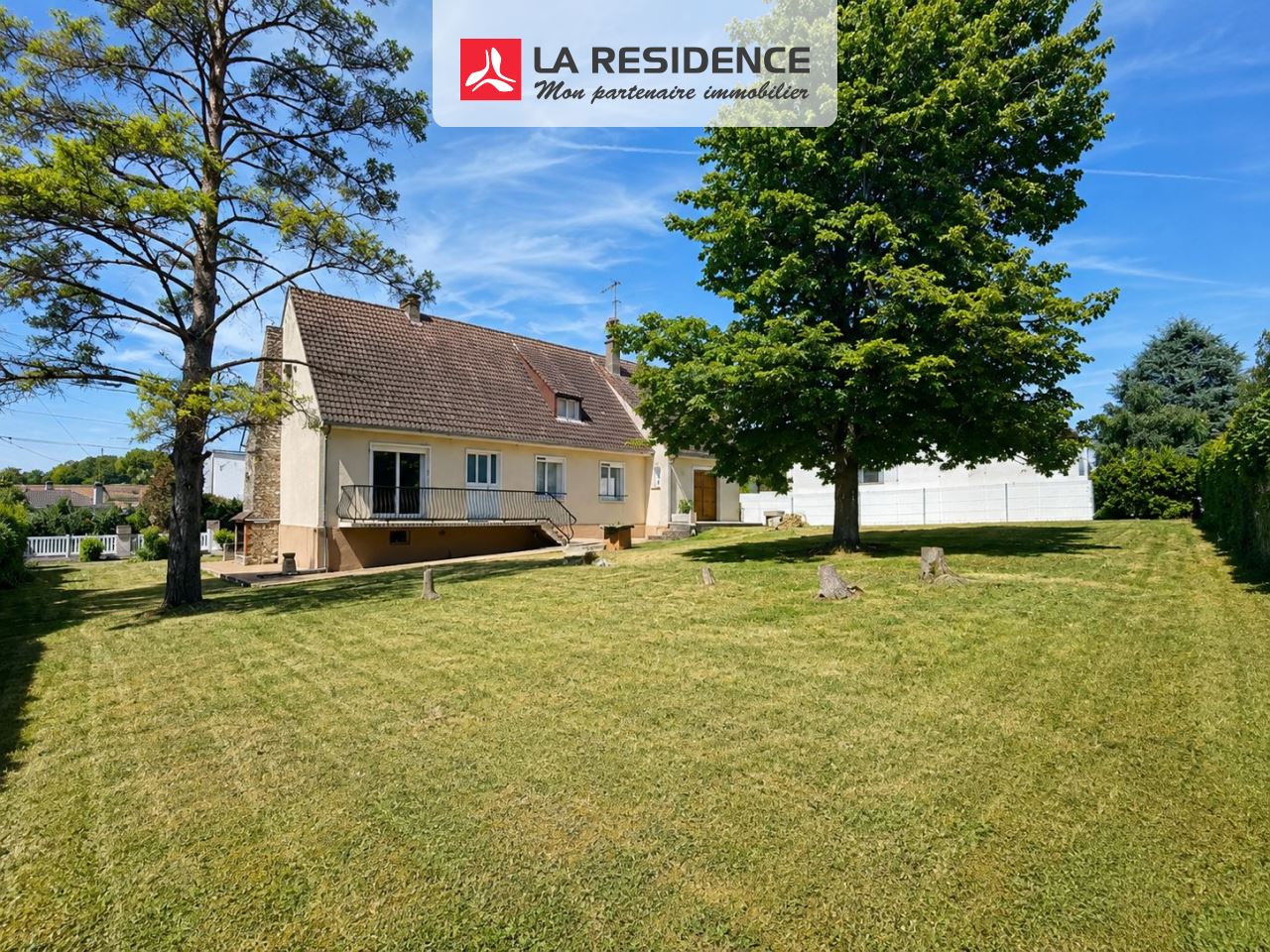 Maison à vendre à Maule, 8 pièces, 180 m2