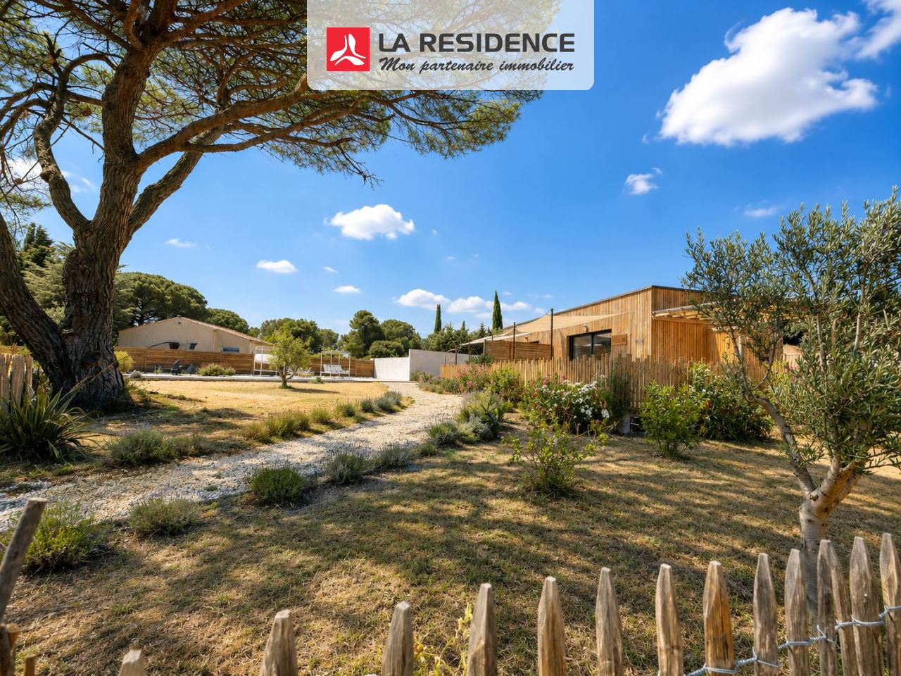 Maison à vendre à Carcassonne, 4 pièces, 164 m2