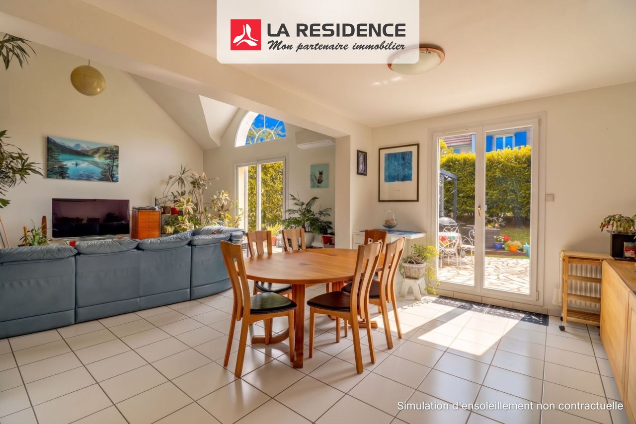 Maison à vendre à Verneuil sur Seine, 8 pièces, 185 m2