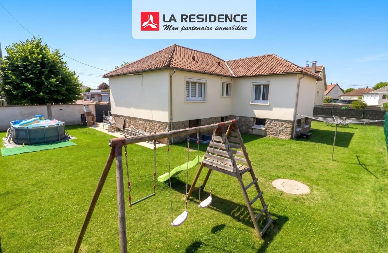 Maison à vendre à Le Manoir, 4 pièces, 91 m2