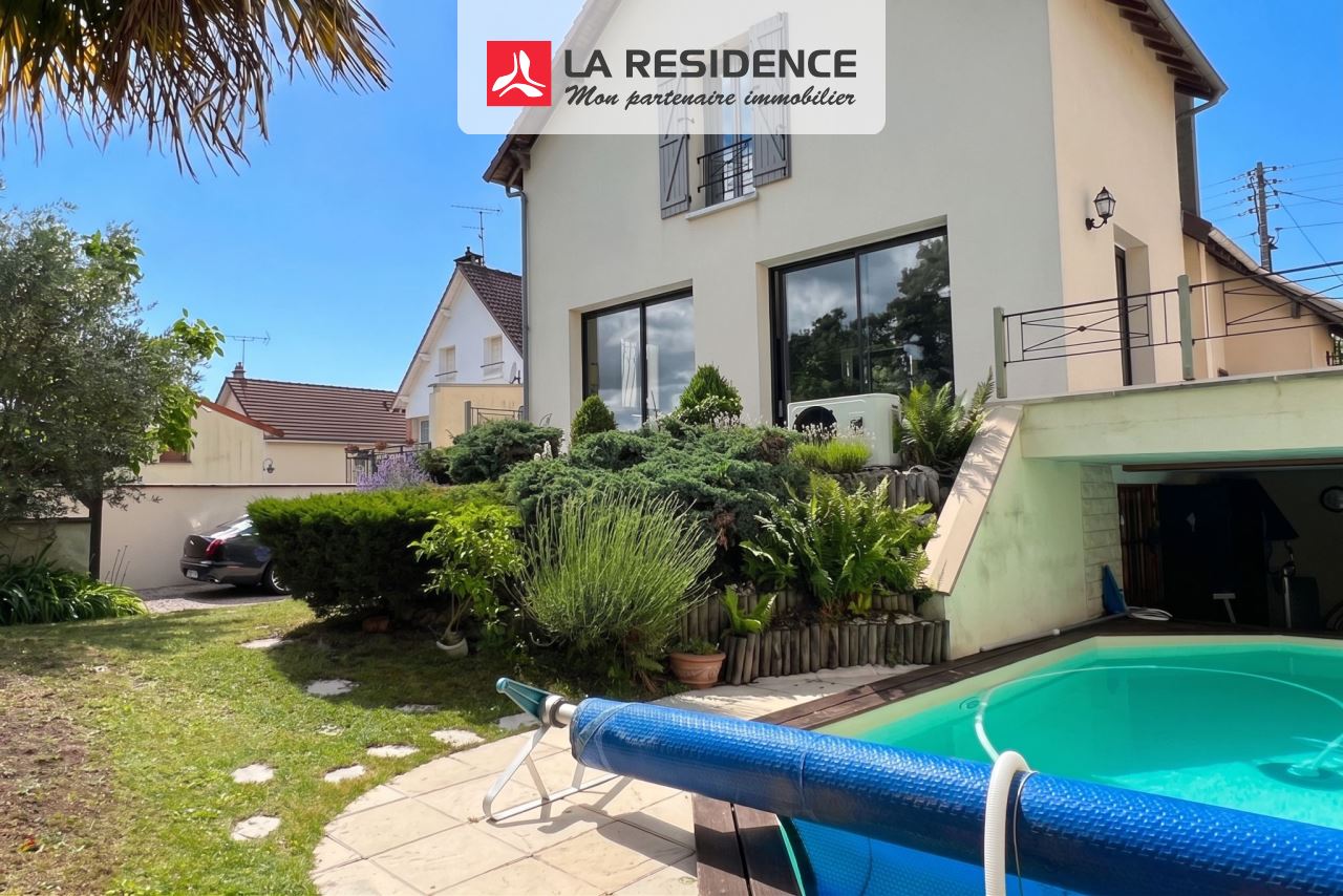 Maison à vendre à Taverny, 8 pièces, 138 m2