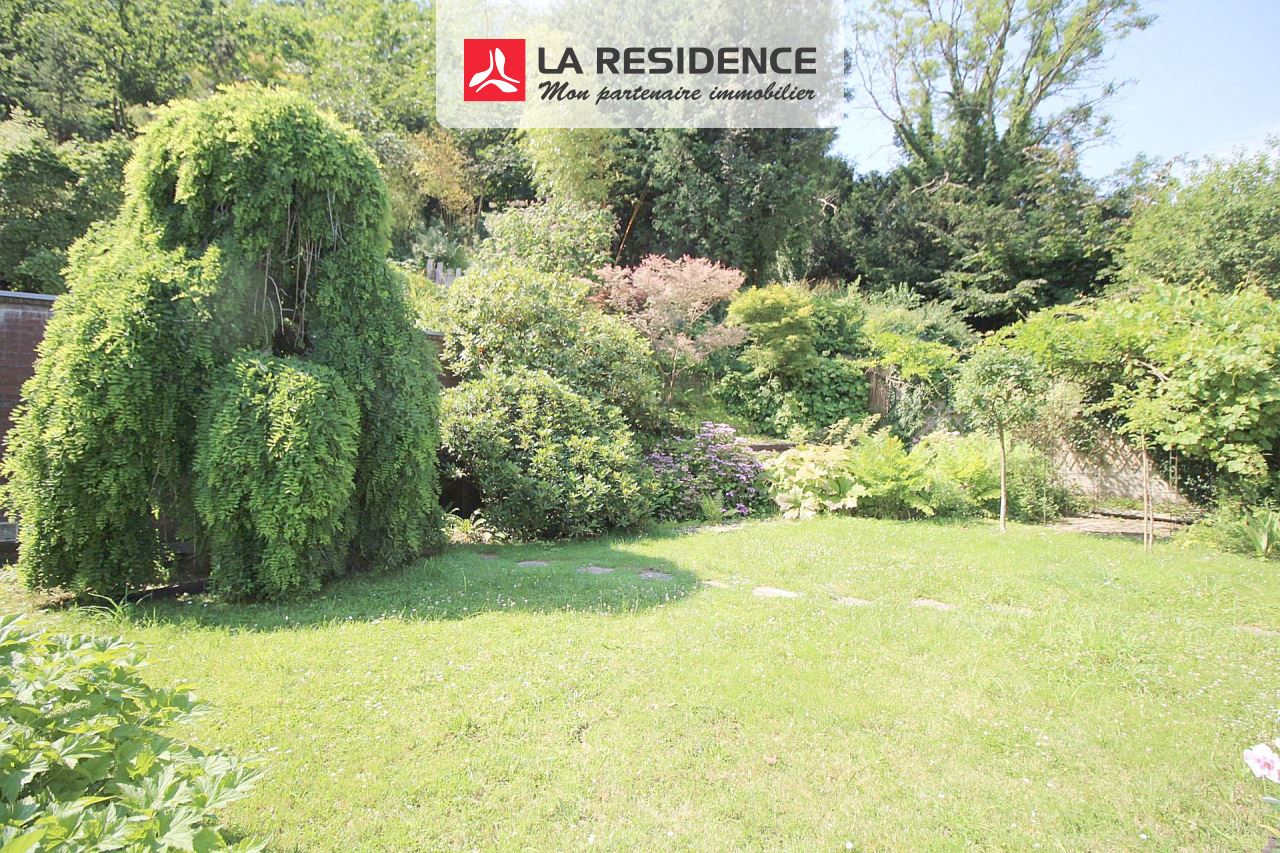Maison à vendre à Saint-Wandrille-Rançon, 4 pièces, 100 m2