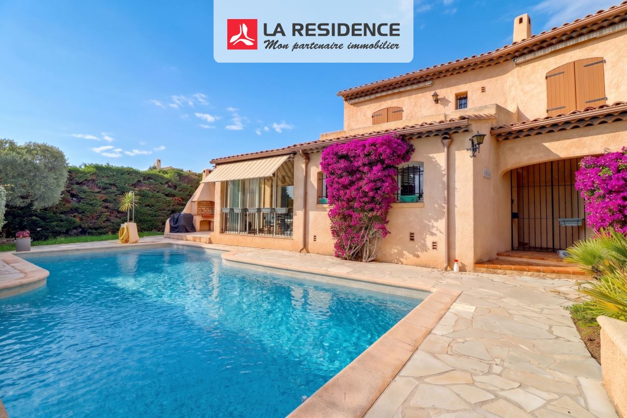 Maison à vendre à Fréjus, 4 pièces, 120 m2