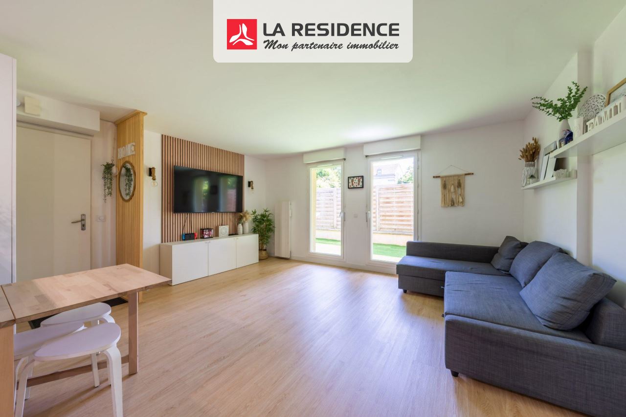 Appartement à vendre à Moissy-Cramayel, 3 pièces, 49 m2