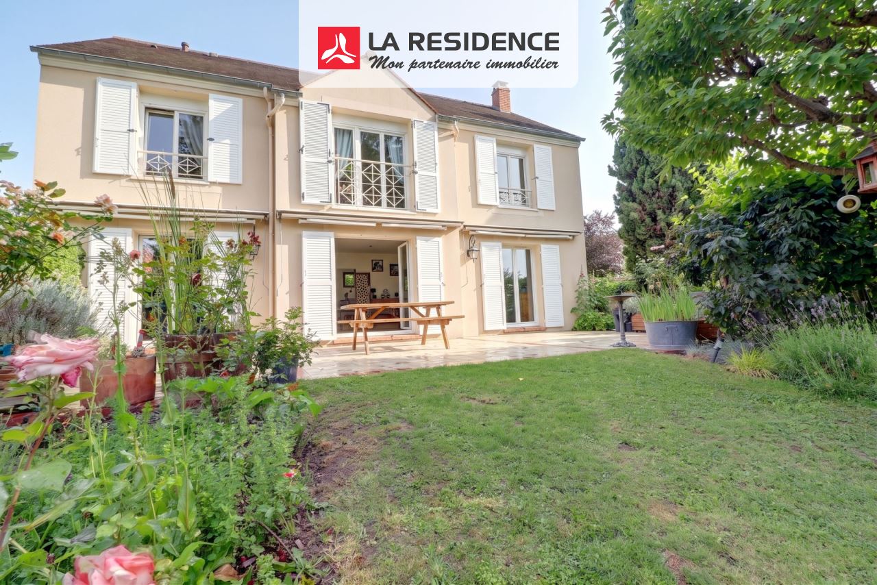Maison à vendre à Neuville sur Oise, 6 pièces, 145 m2