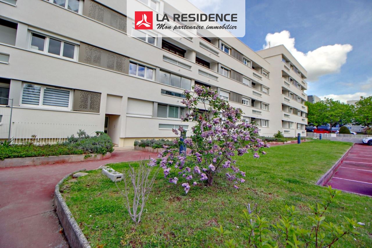Appartement à vendre à Plaisir, 5 pièces, 99 m2