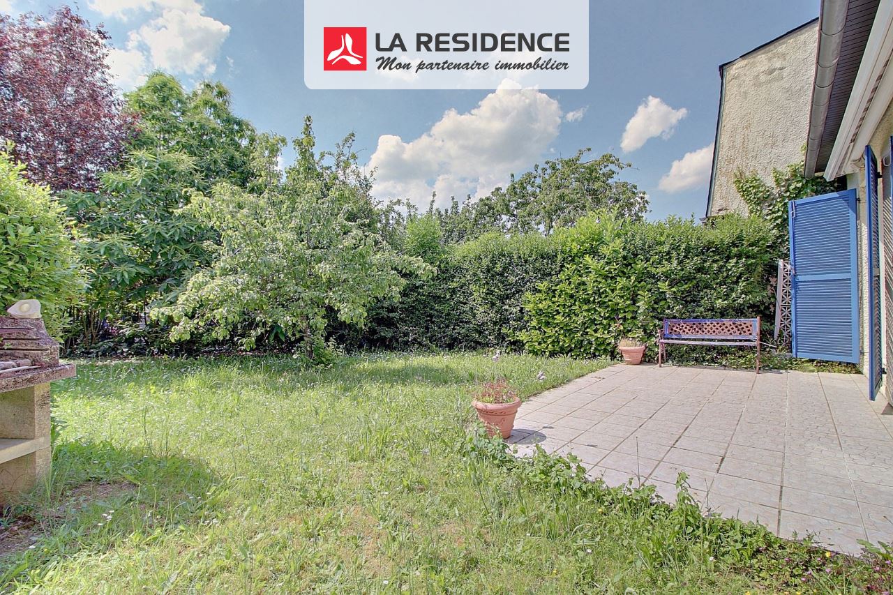 Maison à vendre à Chambourcy, 6 pièces, 119 m2