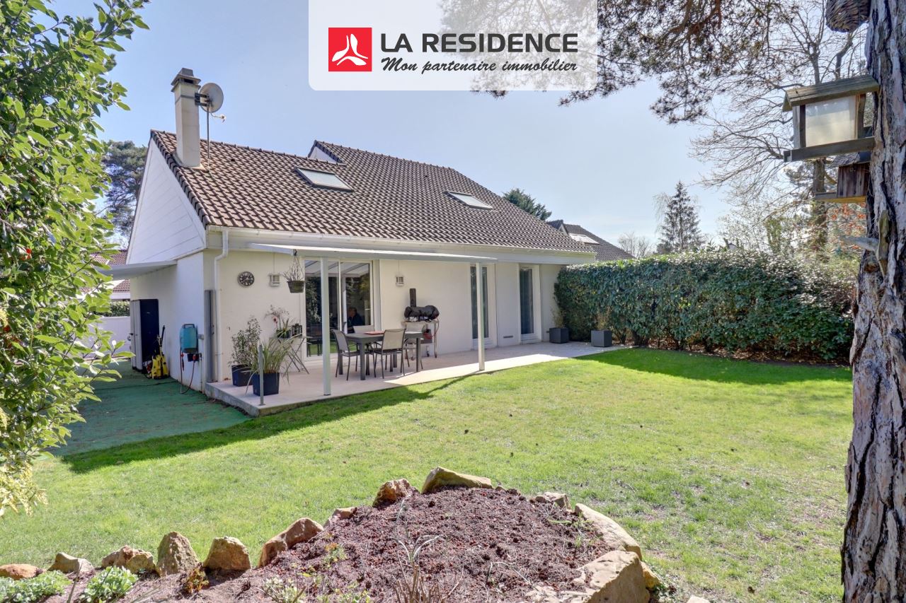 Maison à vendre à Verneuil sur Seine, 7 pièces, 140 m2