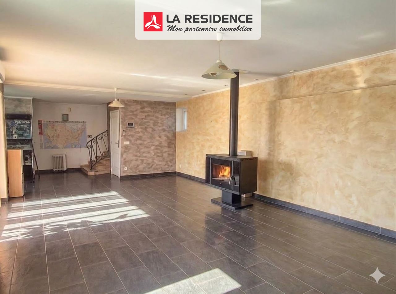 Maison à vendre à Bennecourt, 10 pièces, 300 m2