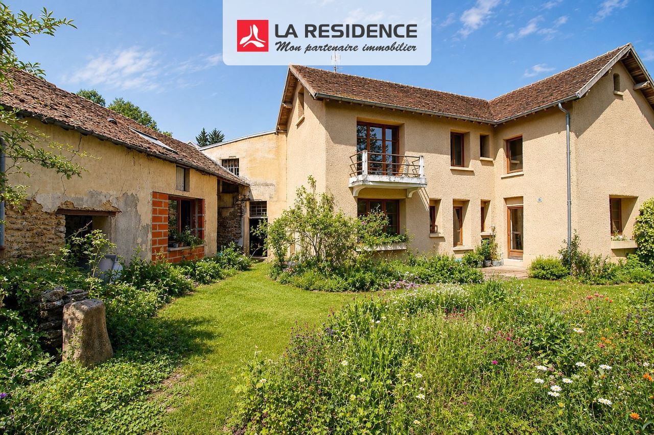 Maison à vendre à Orgeval, 8 pièces, 195 m2