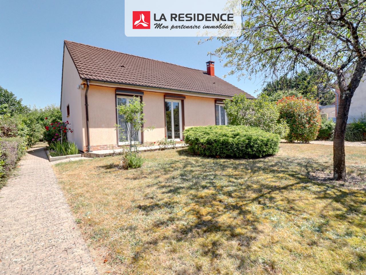 Maison à vendre à Aubigny-sur-Nère, 4 pièces, 104 m2