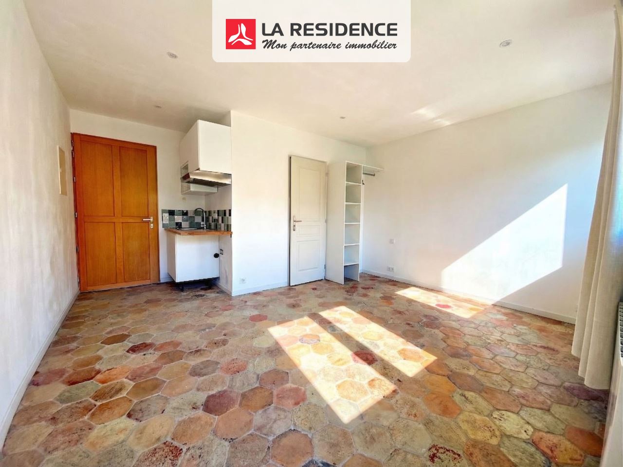 Appartement à louer à Richebourg, 1 pièce, 21 m2