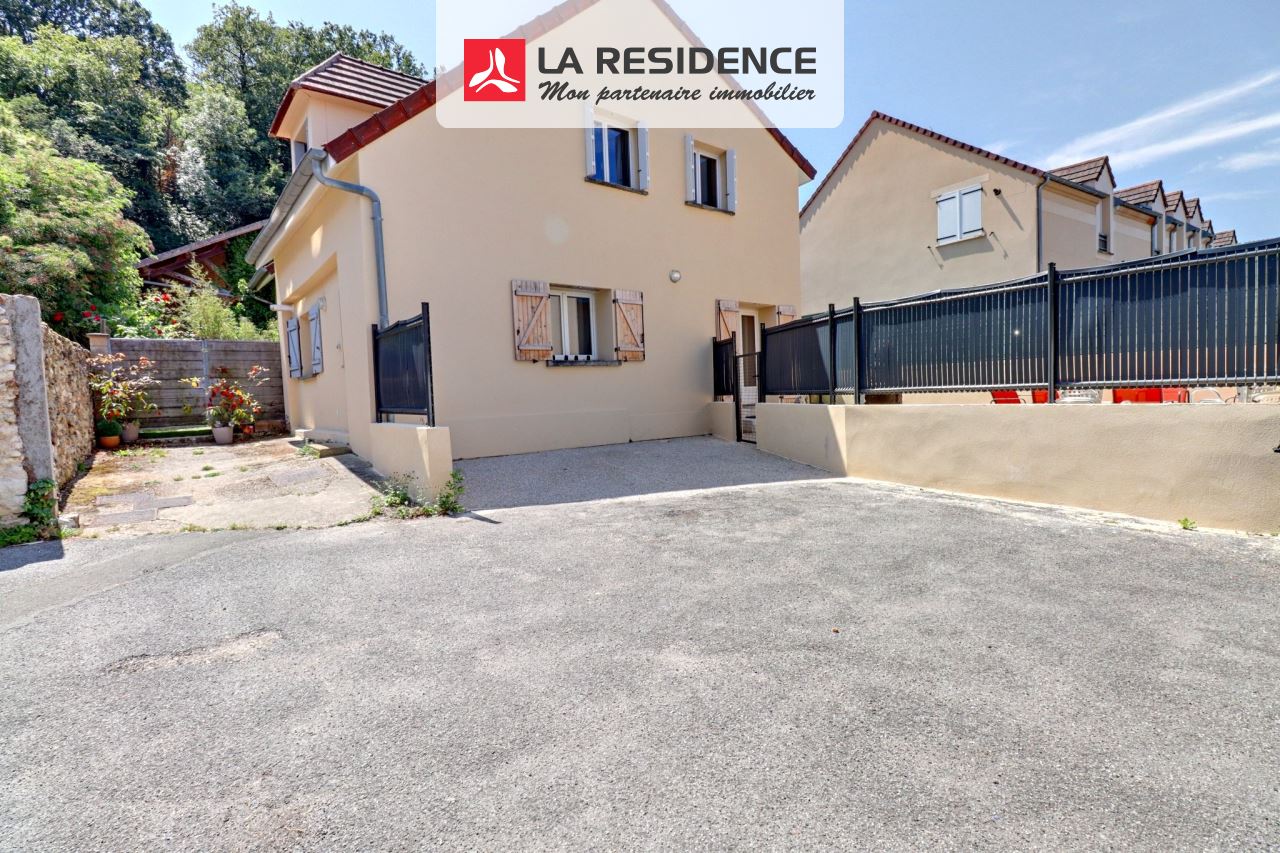 Maison à vendre à Villiers Saint Frédéric, 5 pièces, 95 m2