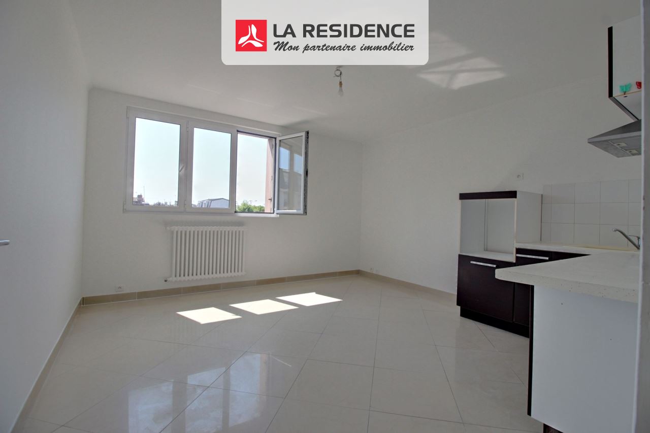 Appartement à louer à Sartrouville, 2 pièces, 37 m2
