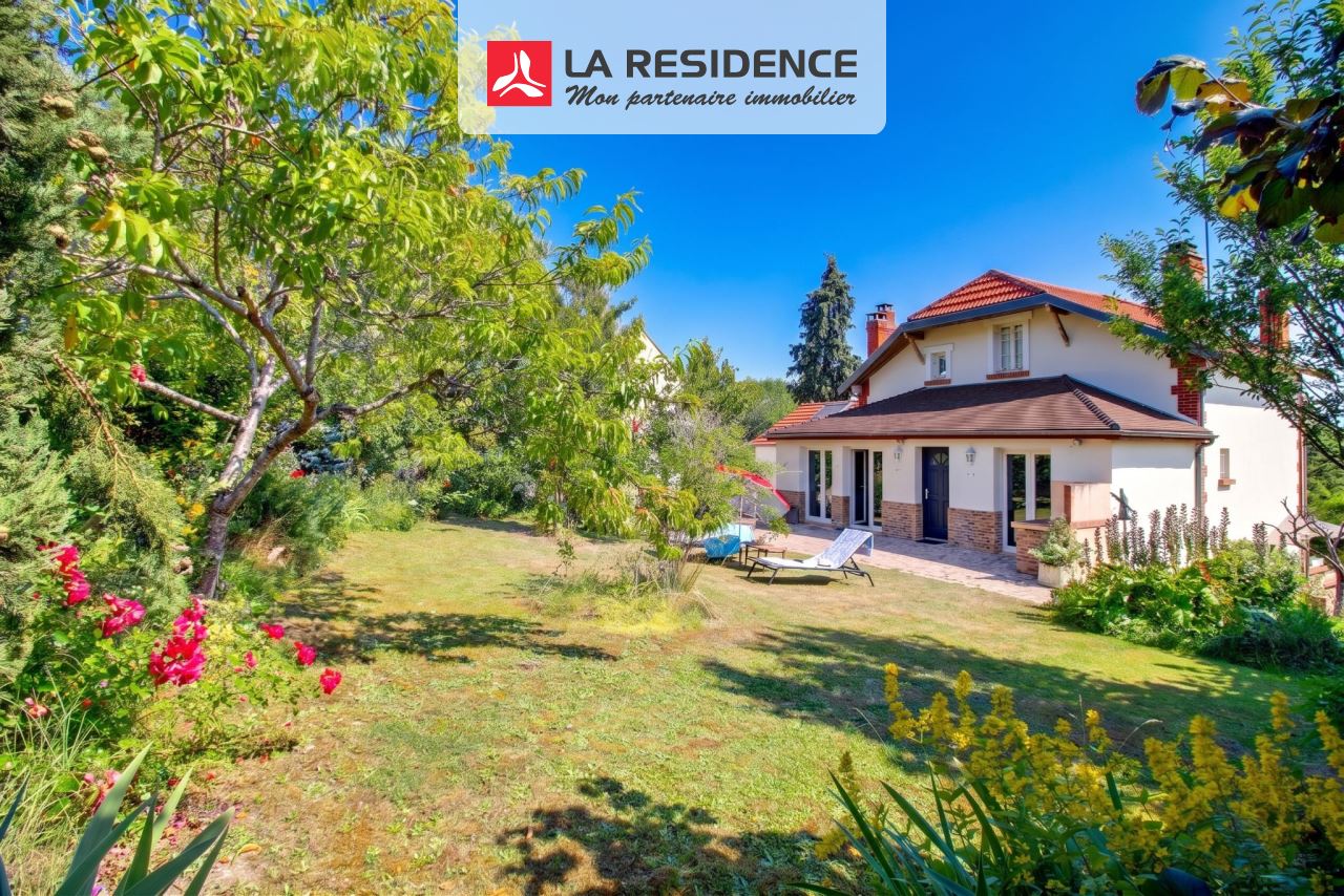 Maison à vendre à Vauréal, 7 pièces, 158 m2