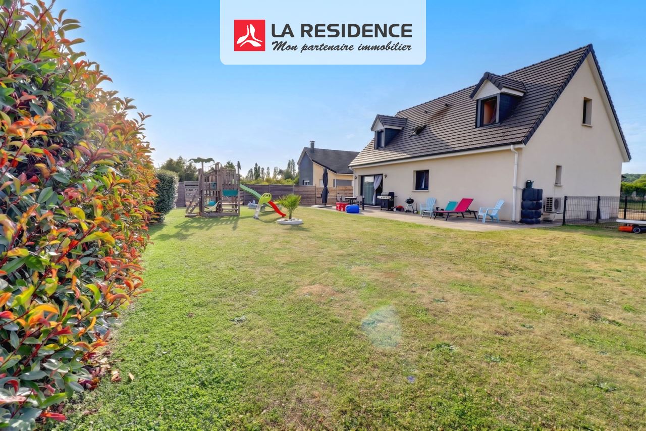 Maison à vendre à Le Manoir, 6 pièces, 132 m2