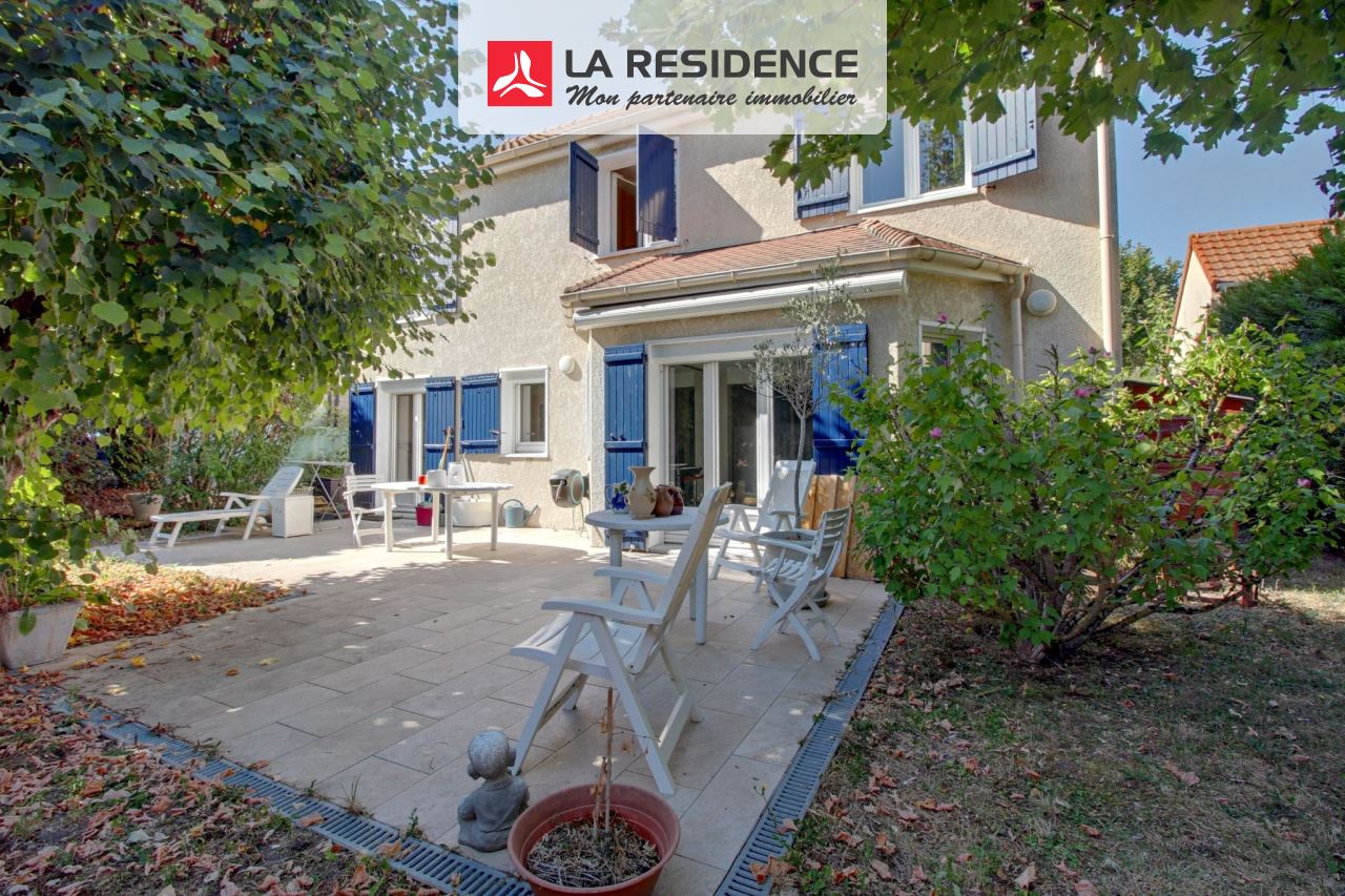 Maison à vendre à Chanteloup les Vignes, 6 pièces, 136 m2