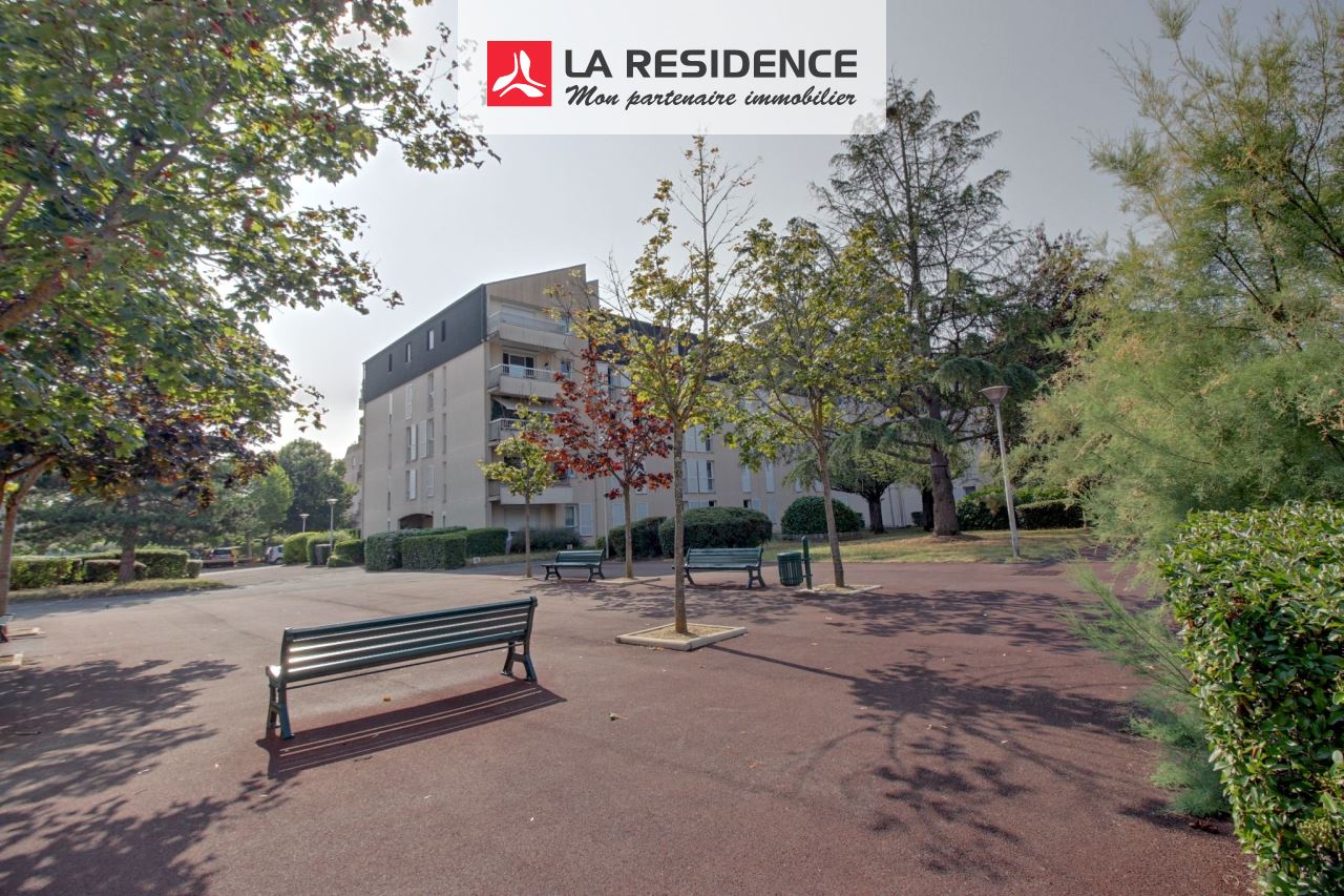 Appartement à vendre à Eragny, 4 pièces, 79 m2