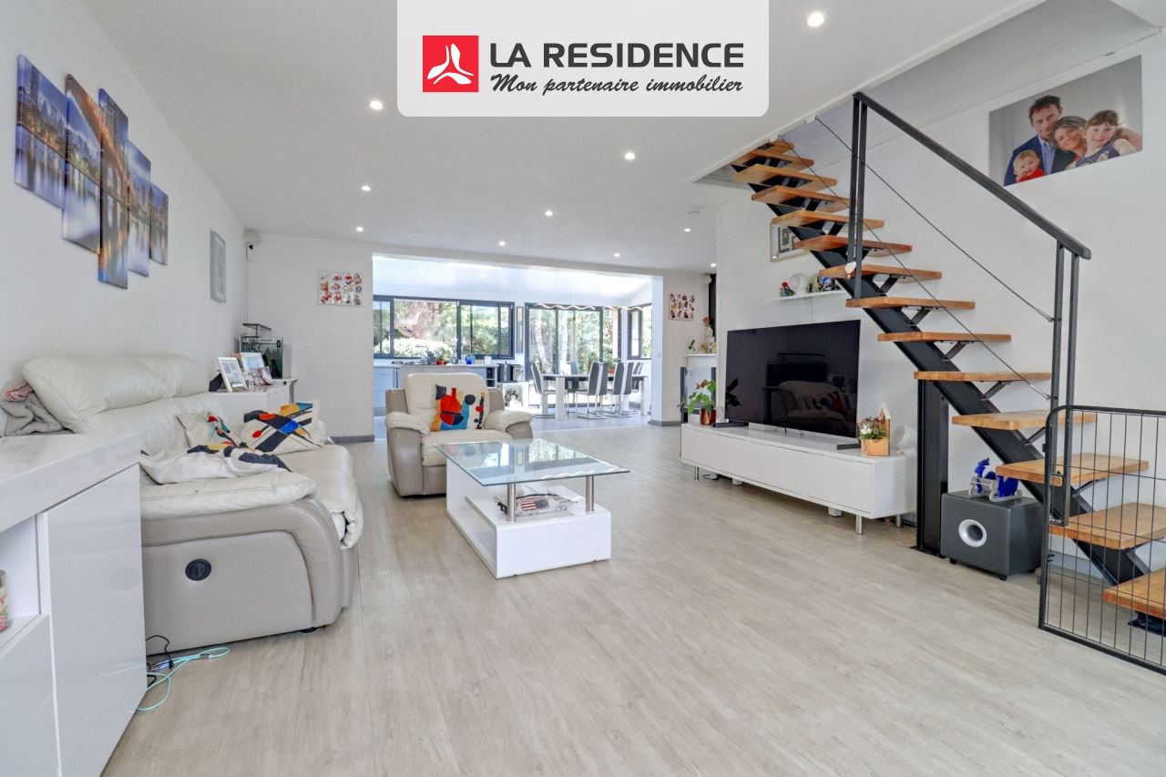 Maison à vendre à Bessancourt, 6 pièces, 118 m2